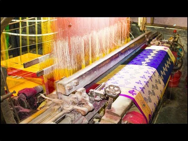 Traditional Banarasi Silk Weaving